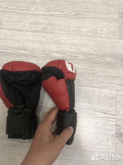 Перчатки для рукопашного боя