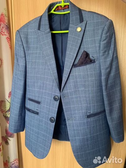 Костюм тройка для мальчика 122- 128