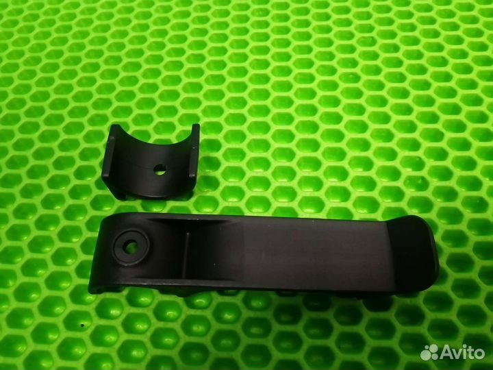 Зацеп для фиксации рамы N 21, новый для коляски