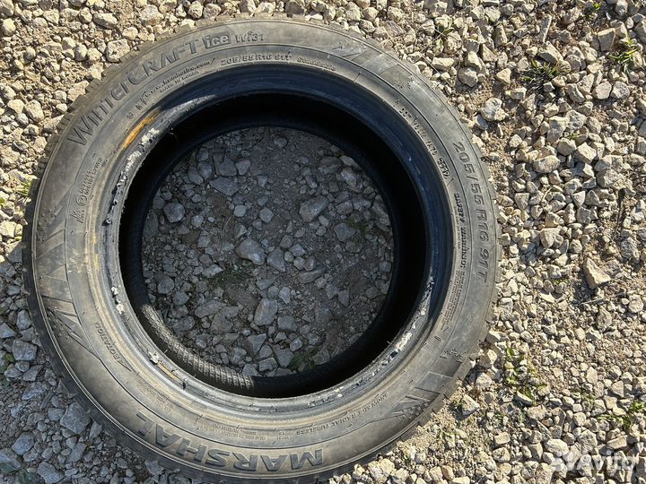 Marshal WinterCraft Ice WI31 205/55 R16 91