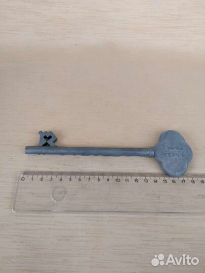 Ключ сувенирный Волгоград