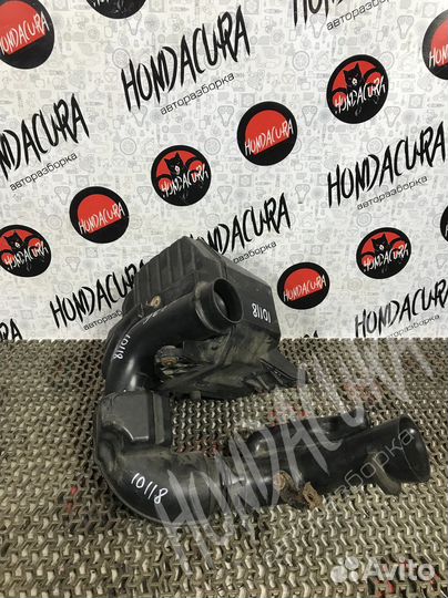 Резонатор воздушного фильтра Acura TSX