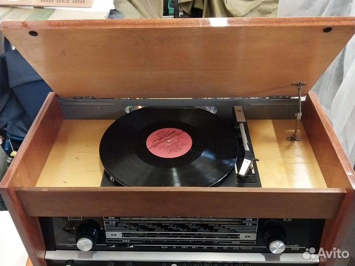 Радиола Ригонда 102,ламповый