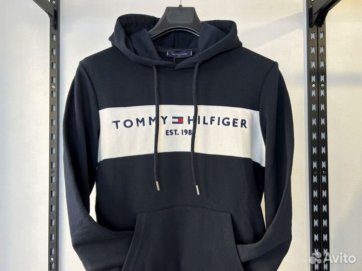 Худи Tommy Hilfiger