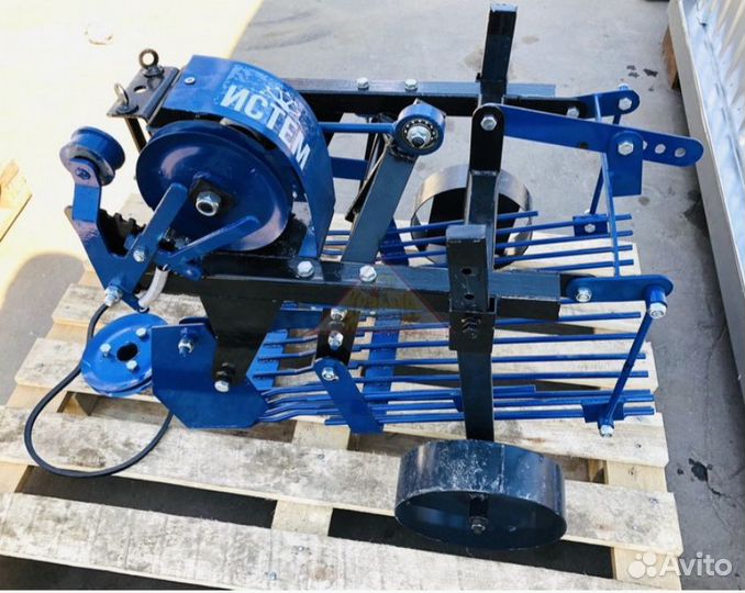 Картофелевыкапыватель вибрационный