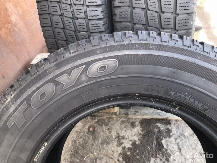 Toyo H09 235/65 R16C