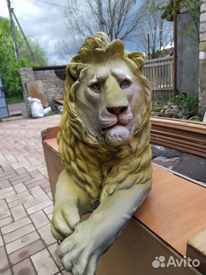 Фигура льва