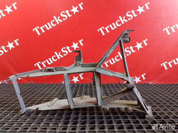 Кронштейн фары левый Daf XF105, Daf XF95