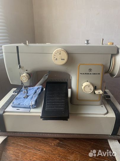 Швейная машина Чайка 132м