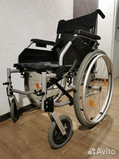 Коляска инвалидная