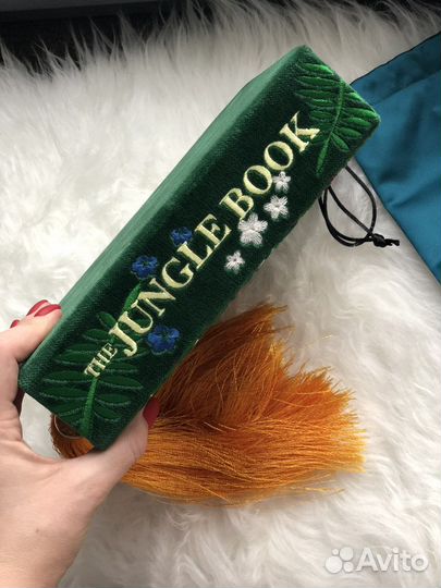 Клатч Central Library