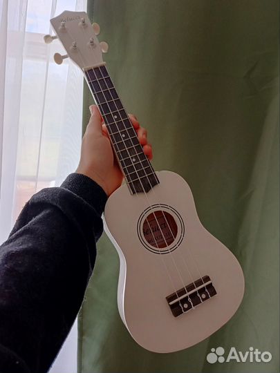 Укулеле сопрано belucci в комплекте с чехлом