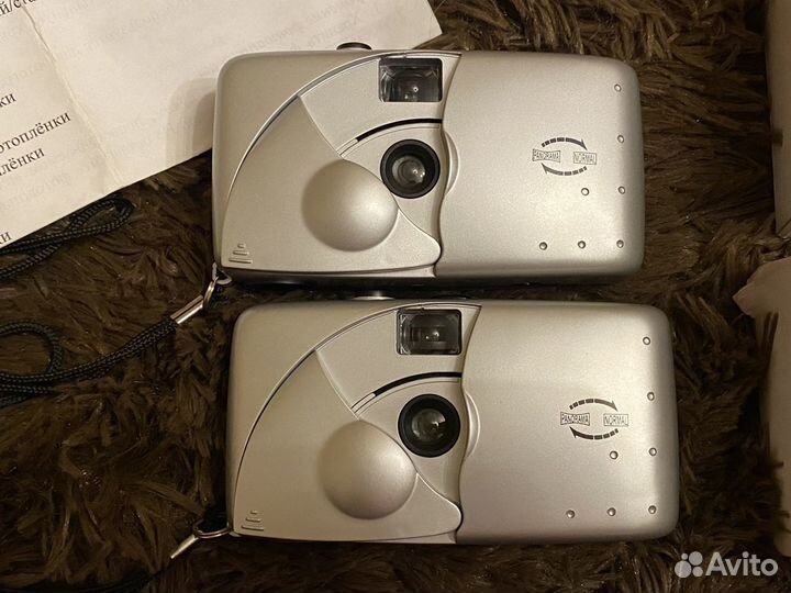 Панорамный фотоаппарат 35 мм Yves Rocher