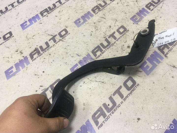 Педаль сцепления Форд Фокус 1