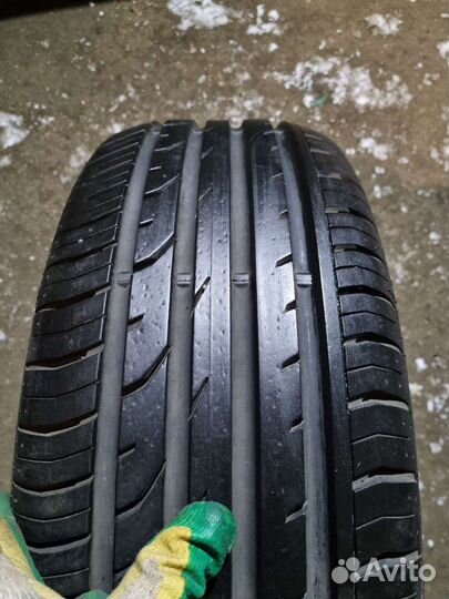 Continental ContiPremiumContact 2 225/55 R16 95Y