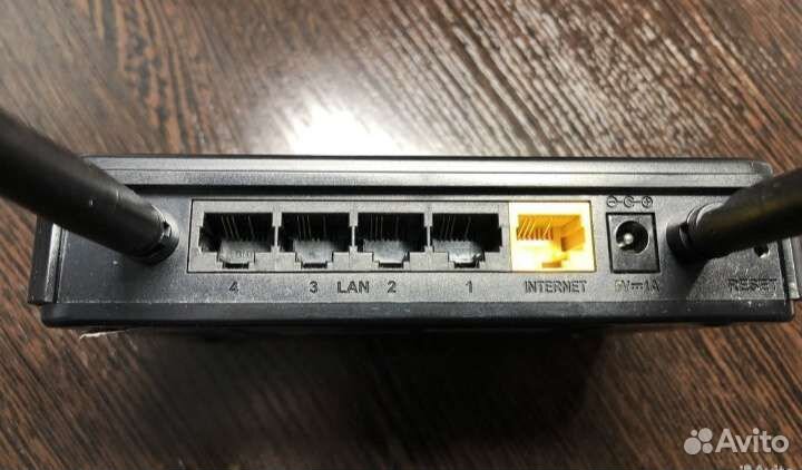 Роутер d link Dir 615