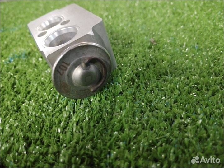 Клапан кондиционера Bmw 1 Series E87