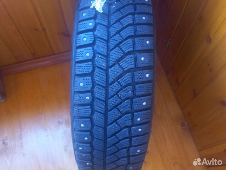 R15 Viatti Brina Nordico V-522 185/65, PCD 4x100 DIA 52
