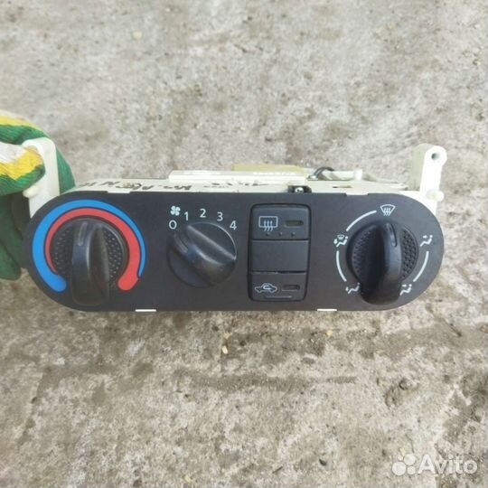 Блок климат контроля Nissan Almera N16