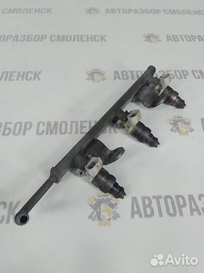 Топливная рампа MR988977 Mitsubishi Colt 6