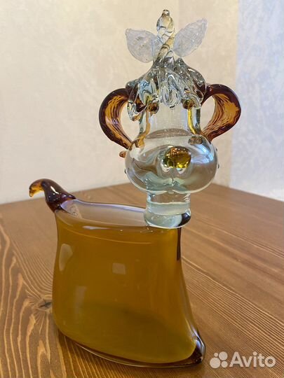 Ваза собачка из стекла