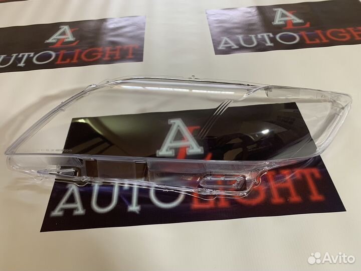 Стекло фары Toyota Camry V40 2006-2009 левое