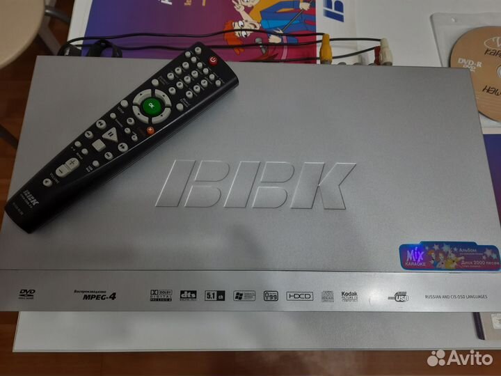 Dvd плеер с караоке BBK и дисками с песнями