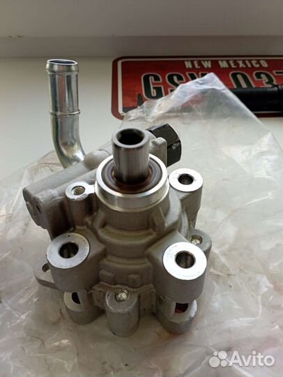 Насос гур для OM642, Jeep Grand Cherokee WK/WH