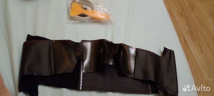 Кожаный руль со вставкой