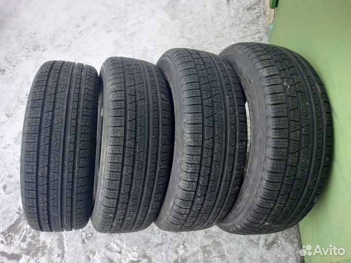 Pirelli Scorpion A/T 215/65 R16