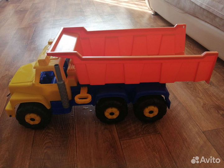 Машина большая