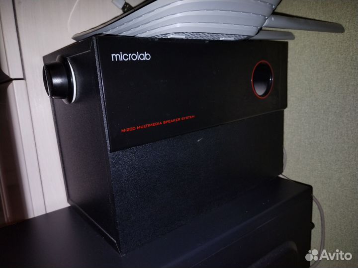 2 колонки microlab