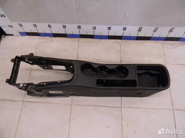 Консоль Astra J 2010