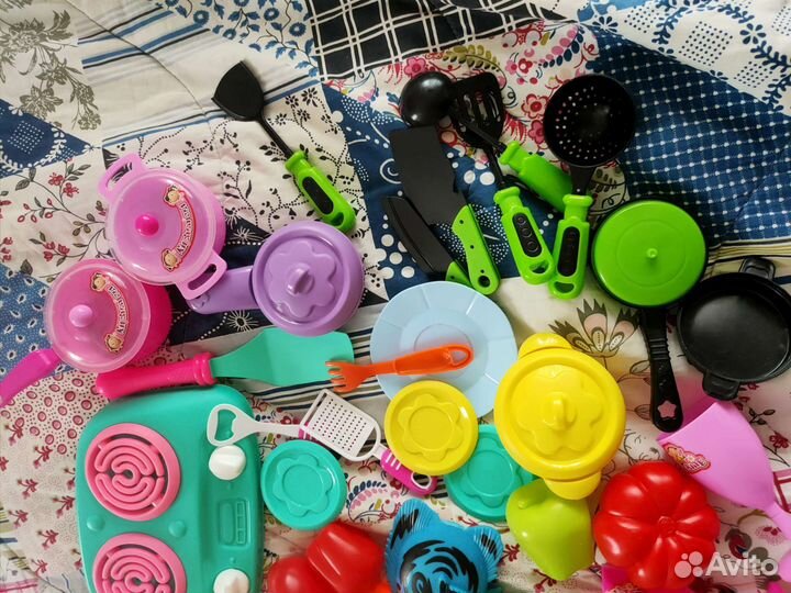 Набор доктора, фрукты, посуда