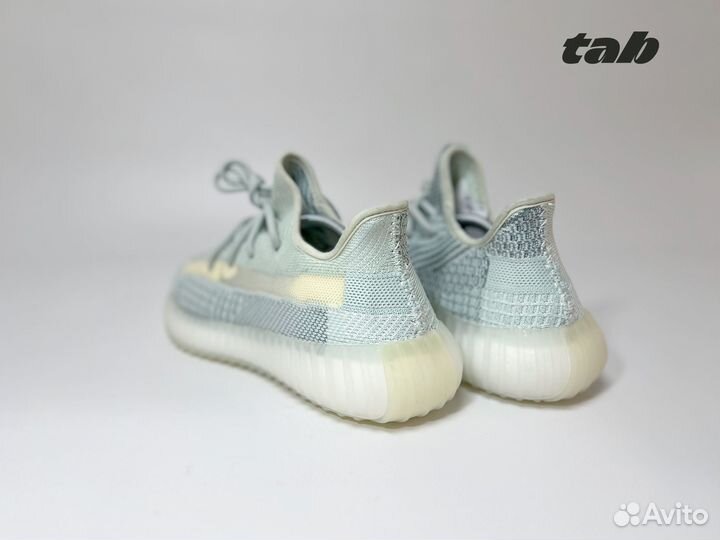 Кроссовки Adidas Yeezy Boost 350 v2 Cloud White