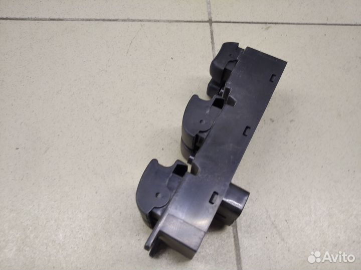 Блок управления стеклоподъемниками 4007 2008-2013