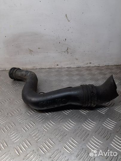 Патрубок интеркулера Seat Altea Xl минивэн 1.9 BXE