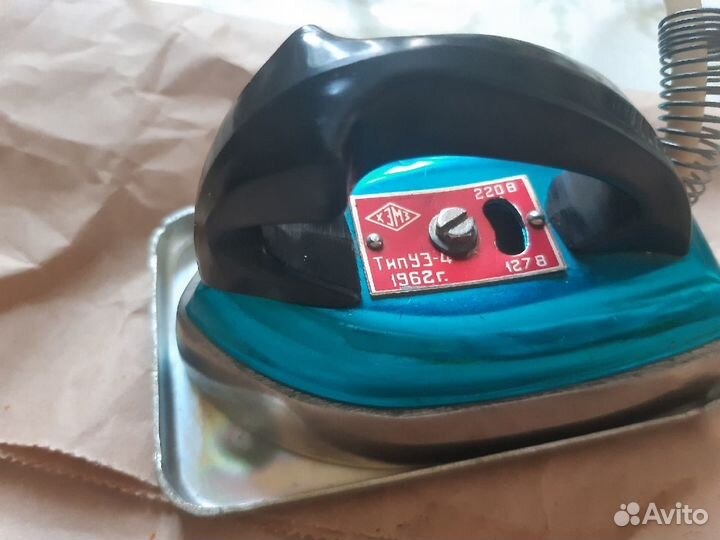 Дорожный утюг времен СССР