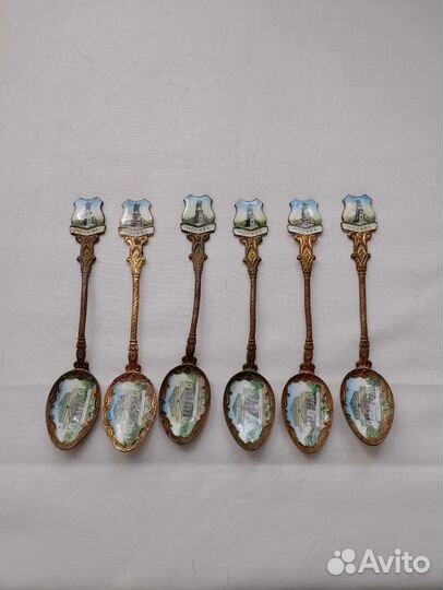 Сувенирные чайные ложки Москва эмаль позолота