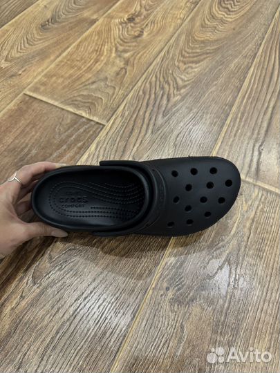 Crocs женские