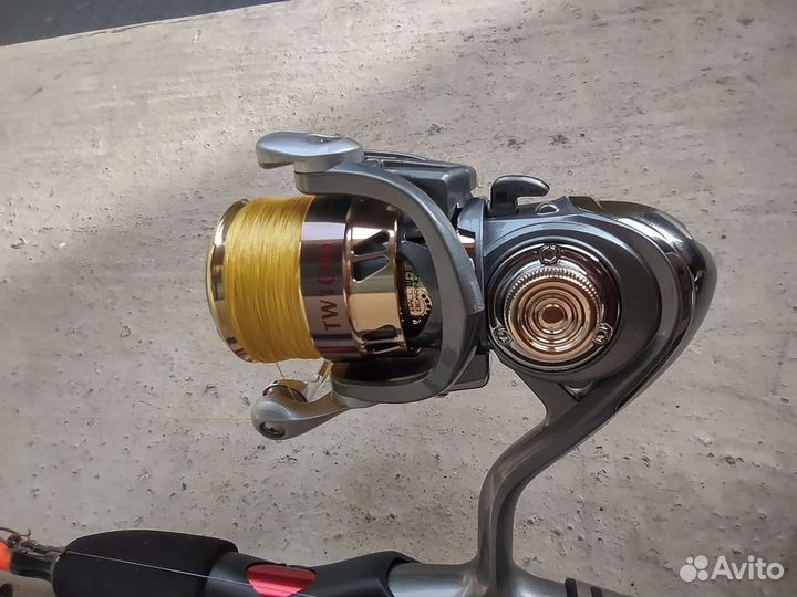 Спиннинг готовый под джиг