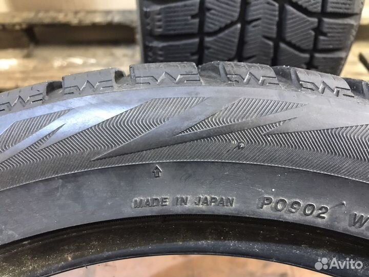 Bridgestone Blizzak WS-70 205/50 R17 93T