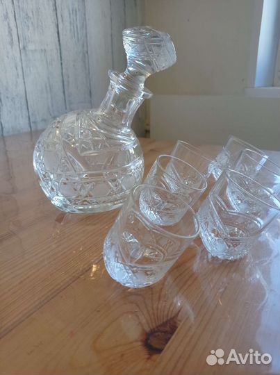 Графин хрустальный с рюмками