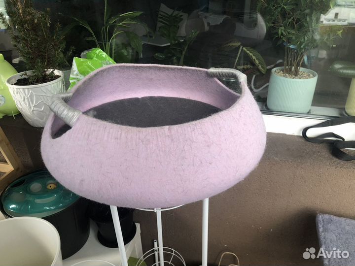 Лежанка для кошек
