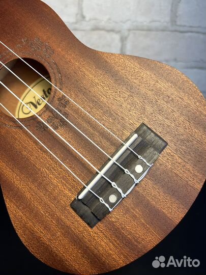 Укулеле сопрано Veston KUS-20 NT