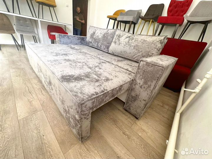 Диван для дома