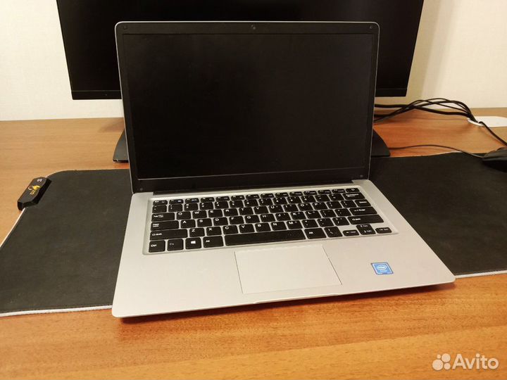 Ноутбук, Intel 4-ядерный, 4гб DDR3, SSD