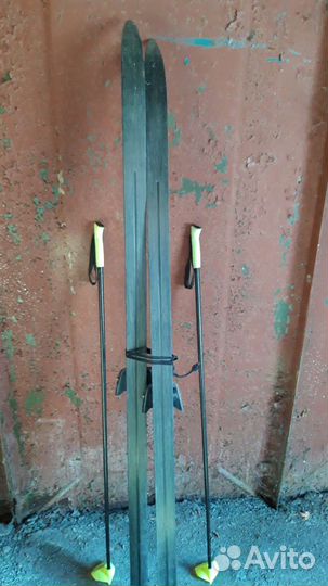 Детские лыжи