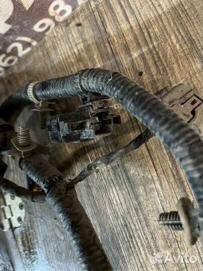 Проводка заднего бампера Kia quoris 3.8