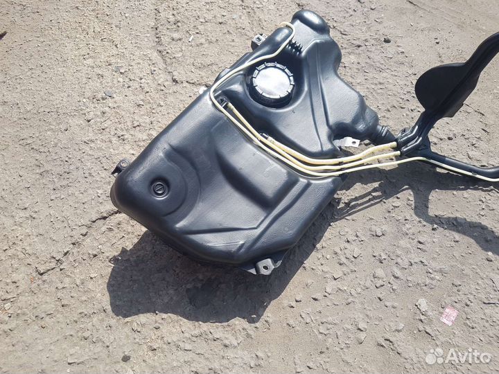 Бак топливный 1.4 skoda fabia 2